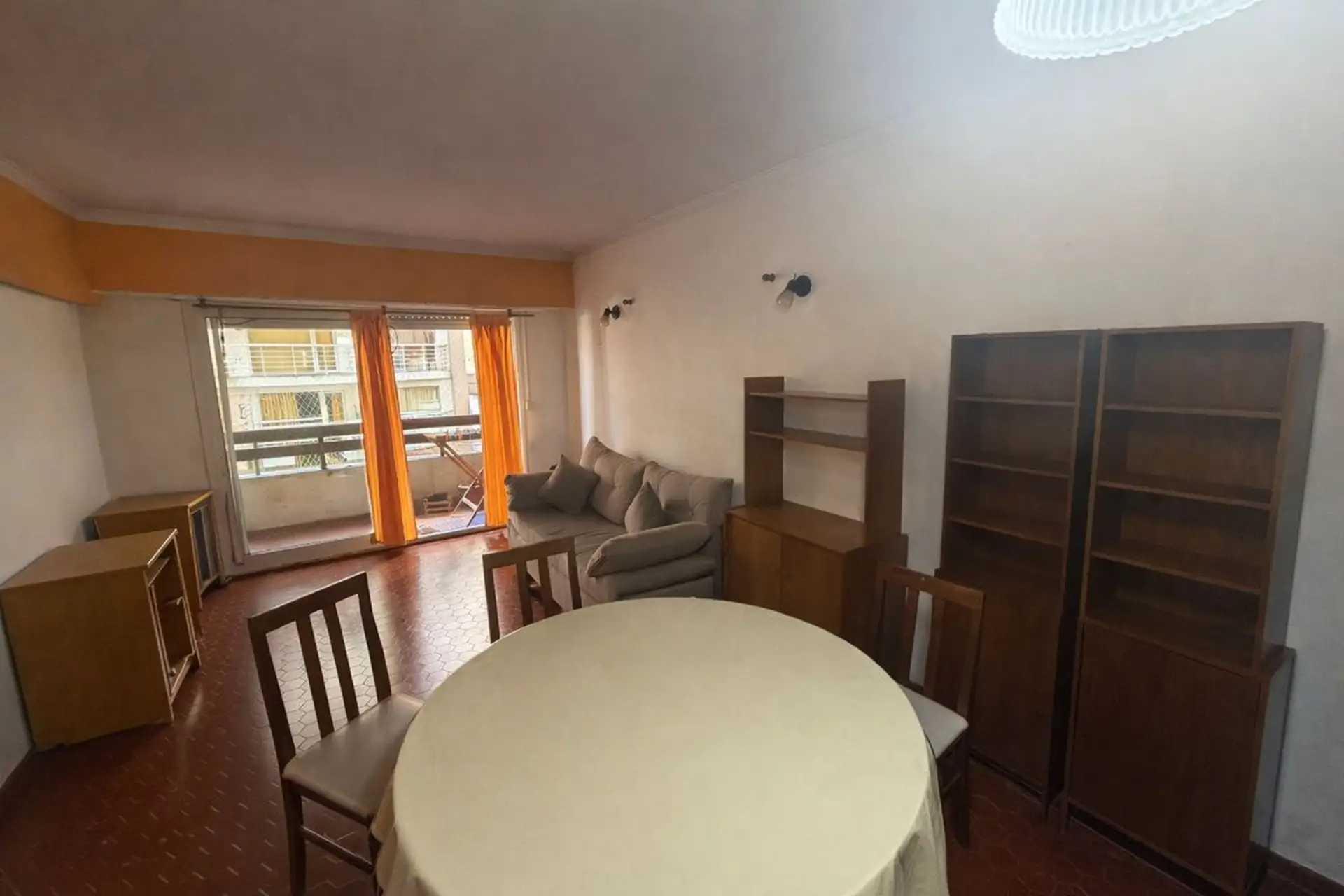 Departamento 2 ambientes en venta, La Perla - 50m²