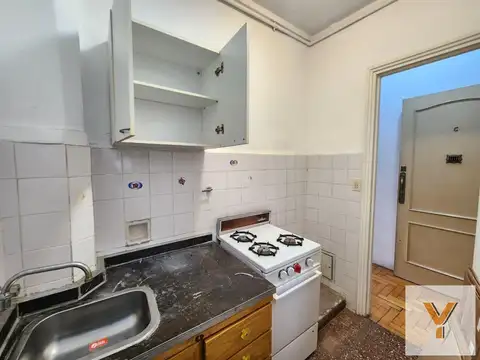 Oficina en Alquiler - 2 Dormitorios 1 Baño - 45mts - Balvanera
