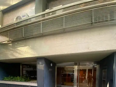 VENTA PISO EXCLUSIVO GRAN PATIO PARQUE URQUIZA
