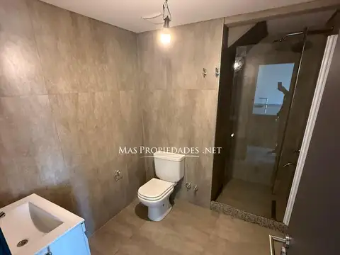 Departamento 3 ambientes con 2 baños