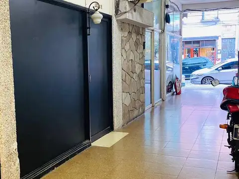 Local en Venta 50 años