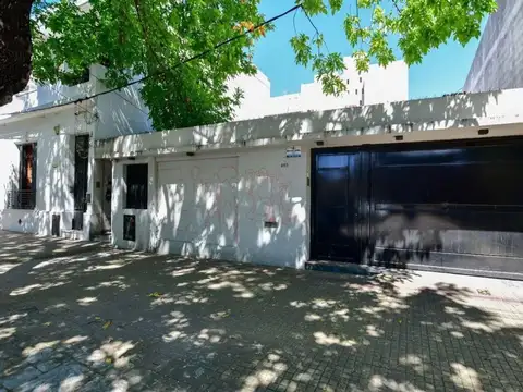 CASA EN VENTA LOTE PROPIO 10x30