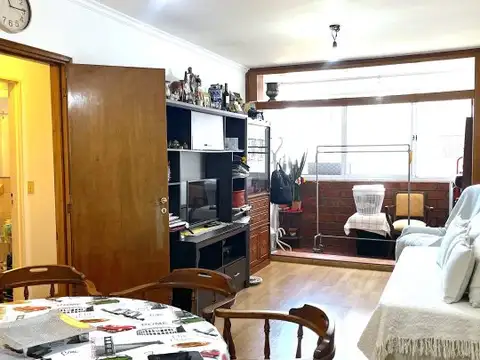 San Luis 624 , Piso 6