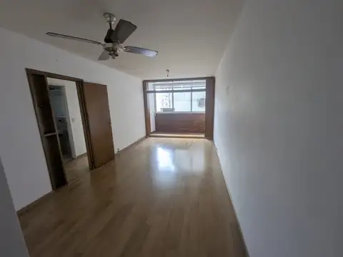 San Luis 624 , Piso 6