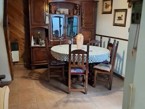 casa ph con terraza, patio y quincho