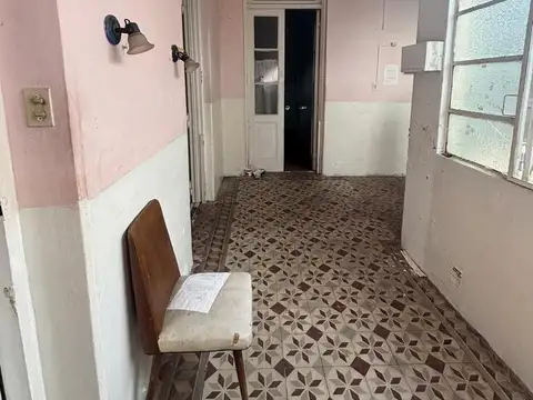 Casa 5 ambientes con 1 baño