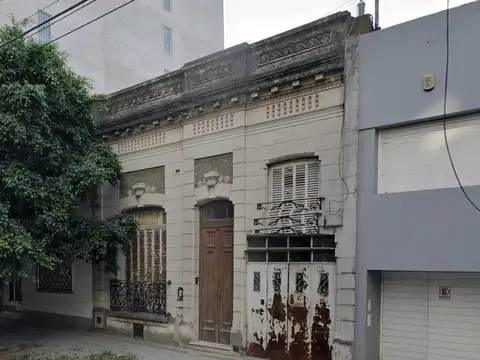 Venta de CASA siete dormitorios, La Plata
