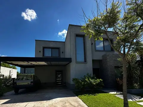 Venta Casa - Barrio Privado Los Arces - Apto Crédito