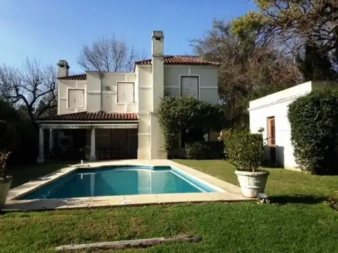 Casa en Venta en Highland Park Country Club, USD 395.000