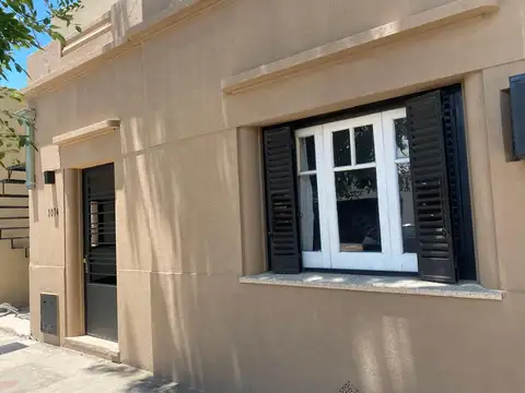 CASA EN ALQUILER. LUJAN CENTRO -BS AS 