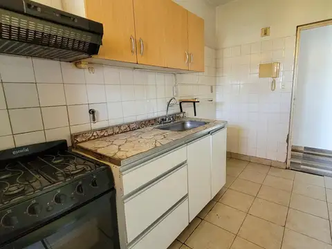 Departamento 4 ambientes con 1 baño