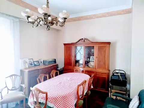 Andonaegui 1400, Piso 1