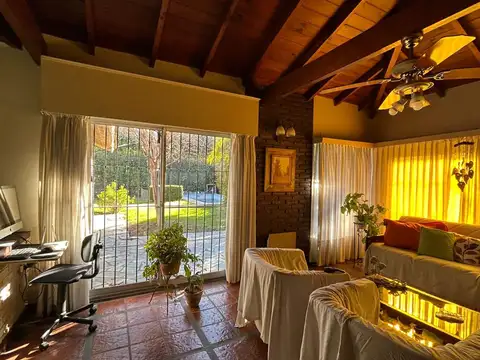 CASA ALQUILER ANUAL C/PIL ING.MASCHWITZ ESCOBAR