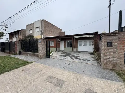 Casa en Venta en Pueblo Esther, Rosario