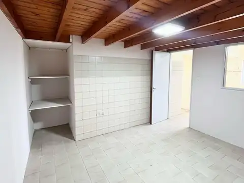 Depto Tipo Casa en Alquiler de 2 dormitorios