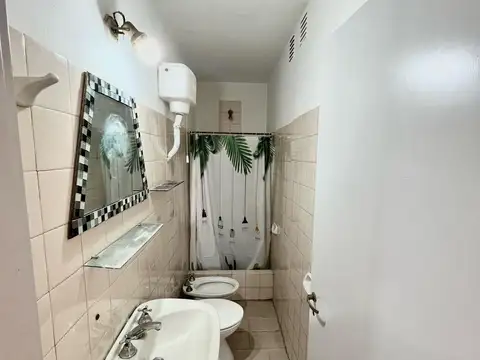 Depto Tipo Casa en Alquiler en Villa Saenz Peña, $ 750.000