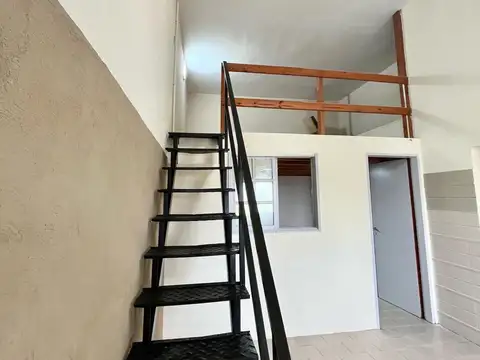 Depto Tipo Casa 3 ambientes con 1 baño