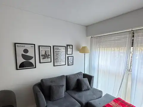 DEPARTAMENTO TRES AMBIENTES-PALERMO HOLLYWOOD-VENTA