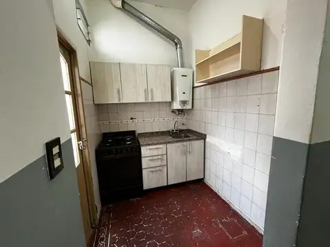 Depto Tipo Casa en Alquiler en Parque Avellaneda, $ 950.000