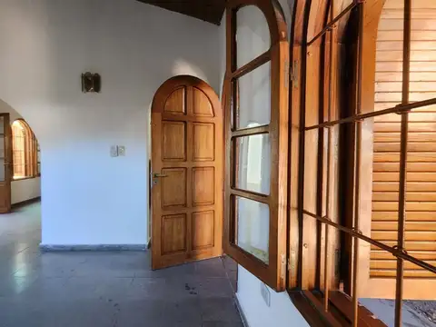 Casa en Alquiler de 3 dormitorios