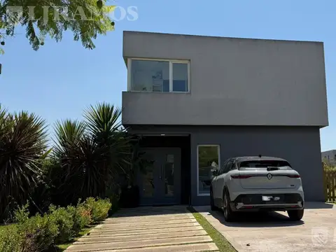 Barrio Vistas - Puertos/ Escobar