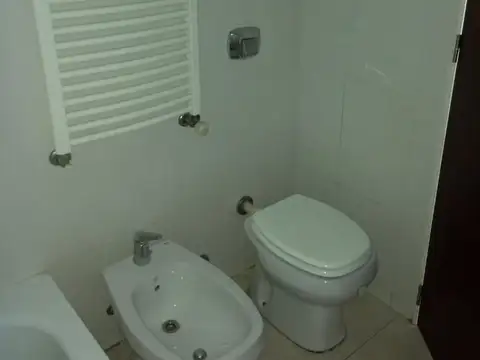 Depto Tipo Casa en Venta en La Plata, USD 48.000