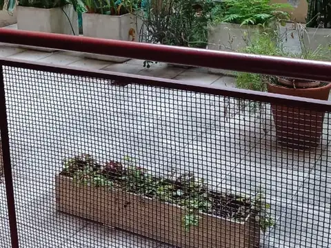 Avenida Rivadavia 4700, Piso 1