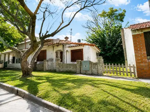 CASA 3 AMBIENTES A RECICLAR