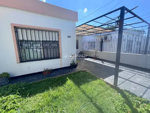Casa en Venta en Campana, USD 120.000