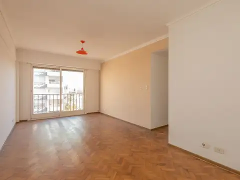 Dpto 4 Amb Al Fte Baño Toil Balcón A Remodelar
