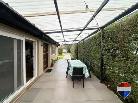 VENTA CASA EN CANNING REFACCIONADA A NUEVA
