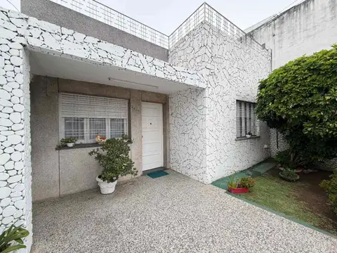 Casa 5amb terra patio quincho garage L del Mirador