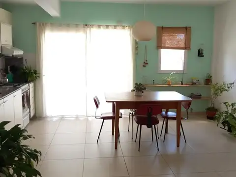 Departamento en Alquiler en Villa Sarmiento, $ 500.000