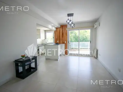 Hipolito Yrigoyen al 2400