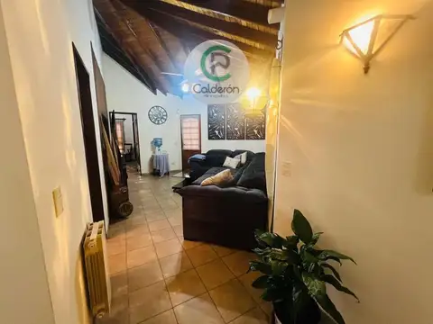 Casa 4 ambientes con 4 baños