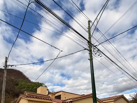 Casa en alquiler c/ cochera en centro