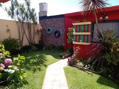 Casa en Venta en Temperley, USD 200.000