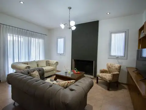 Casa en Venta en Lomas de City Bell