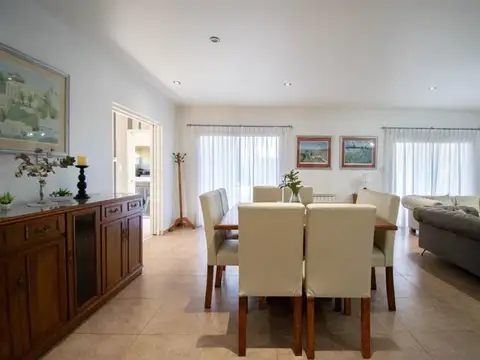 Casa en Venta en Lomas de City Bell