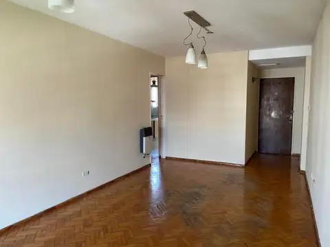 ENTRE RÍOS Y 3 DE FEBRERO OPORTUNIDAD AMPLIO AL FRENTE BALCON