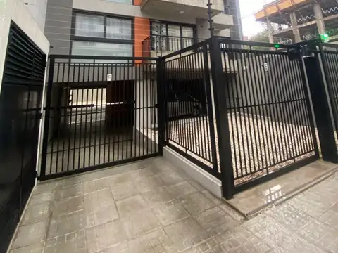 OPORTUNIDAD VENTA DEPARTAMENTOS CASTELAR NORTE