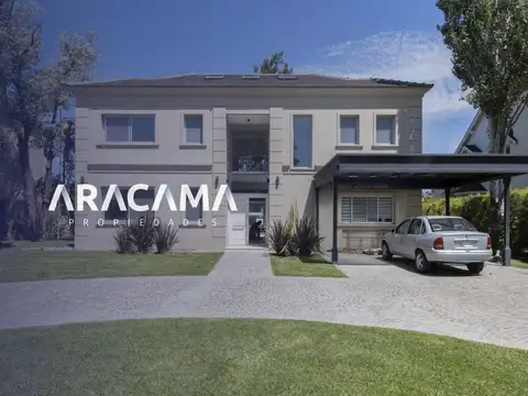 Casa en Venta en Saint Thomas Este Oeste - Canning