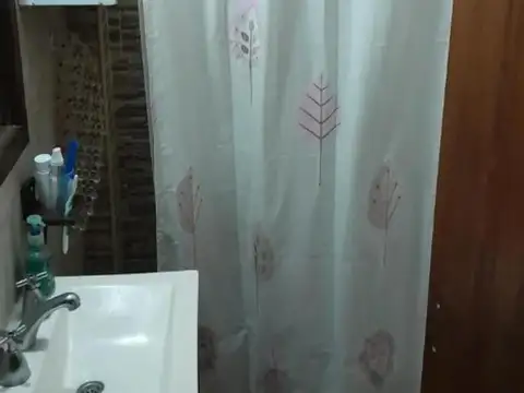 Depto Tipo Casa 2 ambientes con 1 baño