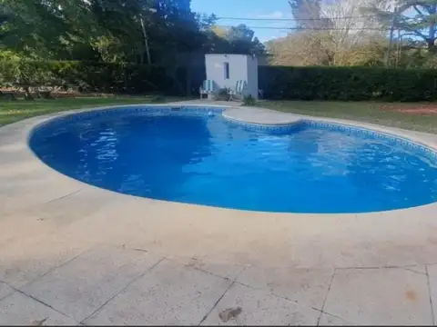 Casa en Venta con 5 cocheras