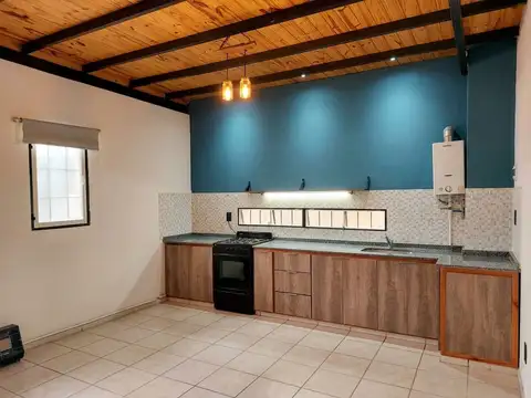 Departamento en Alquiler en Maipú, $ 350.000