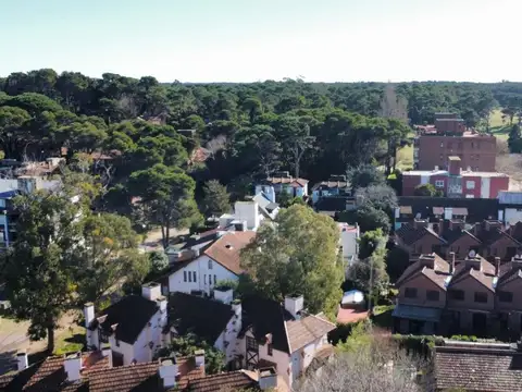 Terreno en Venta en Zona Duplex, USD 160.000