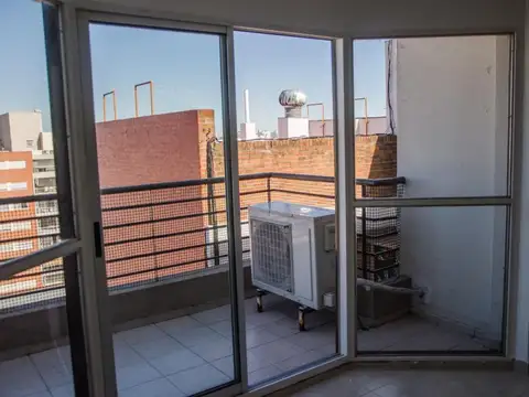 Juramento 5000, Piso 9°
