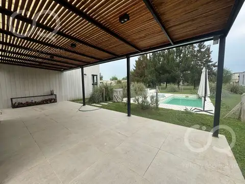 Casa en Alquiler de 3 dormitorios