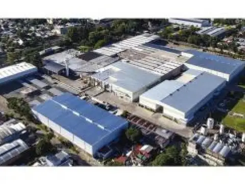 superf. 1.871m2 AVDA. MARQUEZ