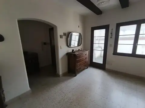 Depto Tipo Casa en Venta en Plaza Mitre, USD 110.000